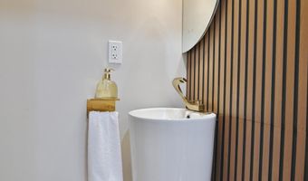 1034 GREENVIEW, Basye, VA 22810