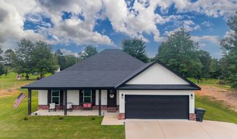 2040 Creekwood Cir, Bauxite, AR 72011