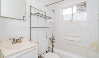 3002 CURTIS Dr, Amarillo, TX 79109
