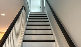 6445 FIRST St, Alexandria, VA 22312