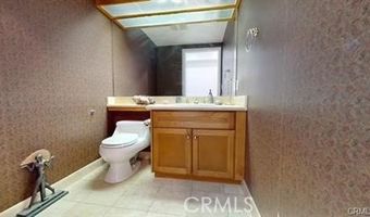 1176 Wellesley Ave 1, Los Angeles, CA 90049