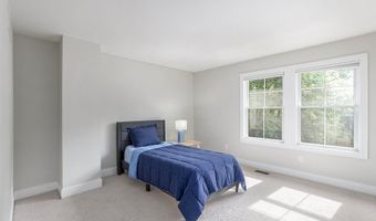 1010 Baldwin Ave, Ann Arbor, MI 48104