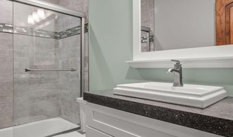 4315 Webb Rd, Anderson, CA 96007