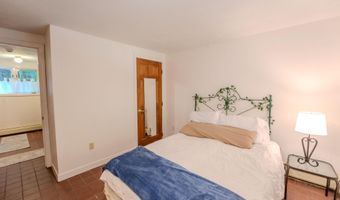 82 Pond Rd, Campton, NH 03223