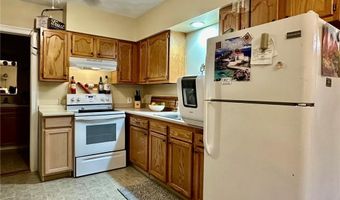 432 Fairview Ave, Coventry, RI 02816