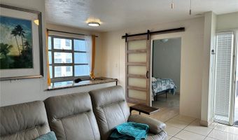 2211 Ala Wai Blvd B802, Honolulu, HI 96815