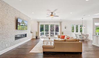 22979 HOMESTEAD LANDING Ct, Ashburn, VA 20148