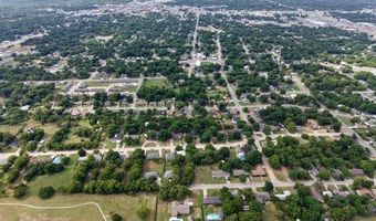 607 Wallace St NW, Ardmore, OK 73401