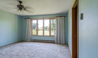 353 Sacajawea Peak Dr, Bozeman, MT 59718