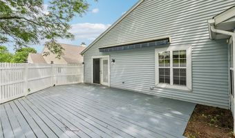 838 Lynnhaven Ln, Akron, OH 44313