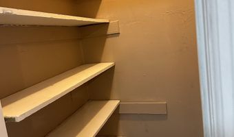 81 NEWMAN Ave, Bayonne, NJ 07002