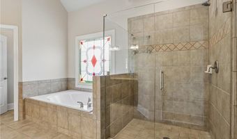 12516 Darvish Ln, Alpharetta, GA 30005
