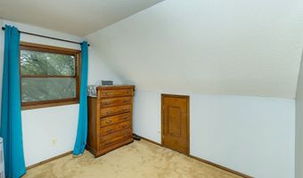 2209 8th Street Ct SW, Altoona, IA 50009