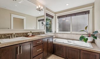 8168 SW 174TH Ter, Beaverton, OR 97007