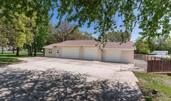 124 Bethesda St NW, Alexandria, MN 56308