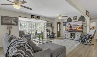 208 Kenneth Dr, Boiling Springs, SC 29316