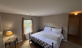 14 Williams St, Barnegat, NJ 08005