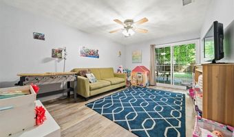 28 Paige Dr, Coventry, RI 02816