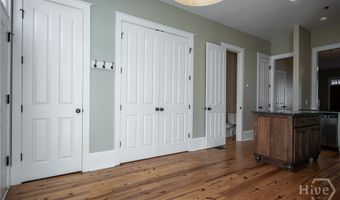 83 Charter Oak Dr, Athens, GA 30607