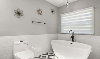 200 ALPINE St, Altamonte Springs, FL 32701