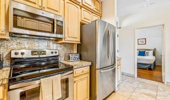 155 WAILEA IKE Pl 111, Kihei, HI 96753