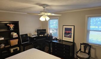 10 Wilkie Blvd, Beesleys Point, NJ 08223