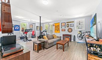 4550 Cape Island Dr, Awendaw, SC 29429