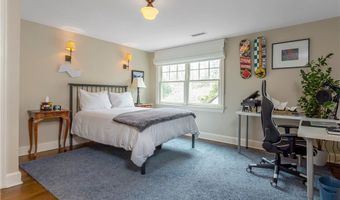 6 Searles Rd, Darien, CT 06820