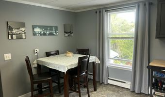 34 Sixth St, Auburn, ME 04210