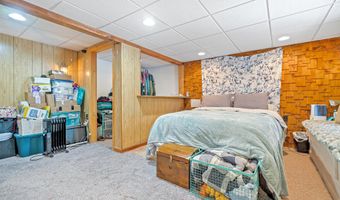 8 Pine Acres Rd, Amherst, NH 03031