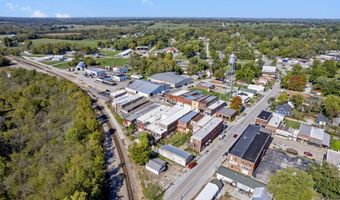 111-115 W Main St, Ash Grove, MO 65604