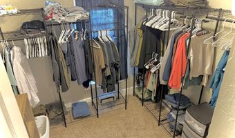 405 W 20th St, Auburn, IN 46706