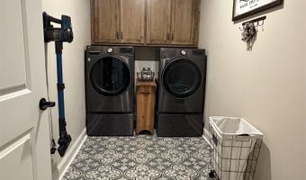 26316 Woodfield Dr, Athens, AL 35613