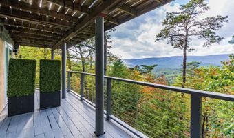 197 S ASPEN Way, Basye, VA 22810