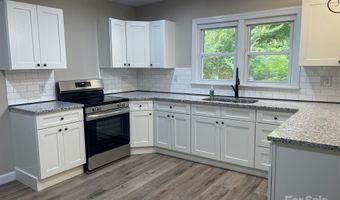 1327 Wiscassett St, Albemarle, NC 28001