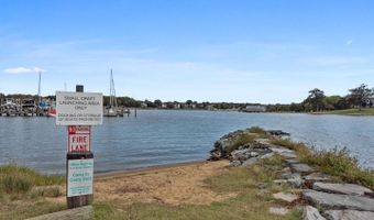 621 HARBOR Dr, Annapolis, MD 21403