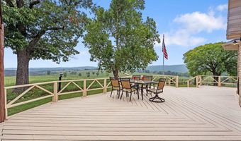 24352 State Hwy Ee, Aurora, MO 65605
