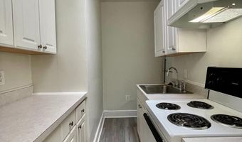 7347 WISCONSIN Ave 303, Bethesda, MD 20814