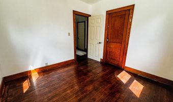 935 Gage St, Bennington, VT 05201