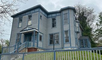 821 Alby St, Alton, IL 62002