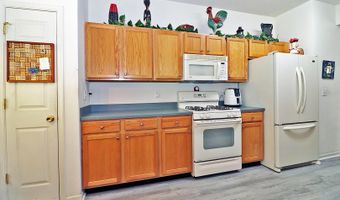 27 Vineyard Way, Barnegat, NJ 08005