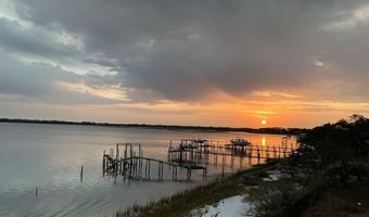 203 Harbor Cir, Alligator Point, FL 32346