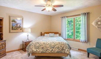 1501 S Weimar St, Appleton, WI 54915