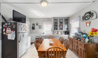 129 Cleveland St, Central Falls, RI 02863
