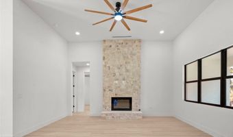 2310 Columbus Ave, Alva, FL 33920