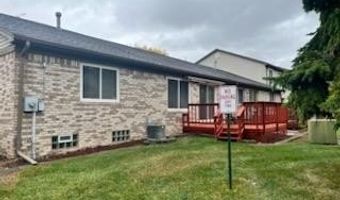 14823 Paris Ct, Allen Park, MI 48101