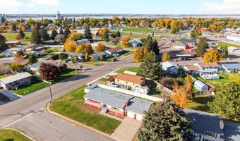 803 Eisenhower St, American Falls, ID 83211