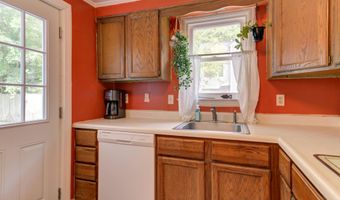 36 Victor St, Albany, NY 12208