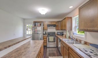 207 Game Ln, Blakeslee, PA 18610