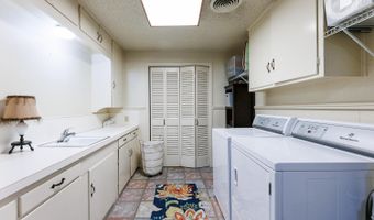 3261 I-27, Abernathy, TX 79311